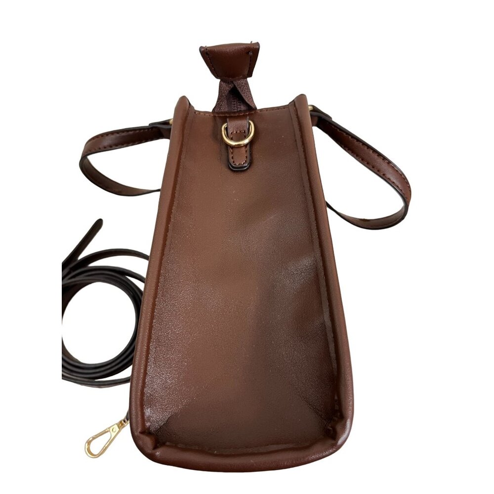 Adrienne Vittadini Signature Collection Phone Holder Crossbody - Picture 15 of 16